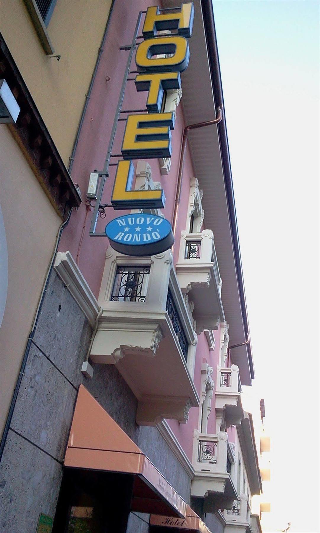 Hotel Nuovo Rondo Sesto San Giovanni Exterior foto